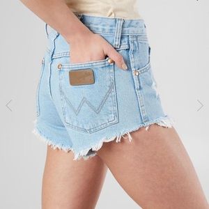 Wrangler cut off shorts